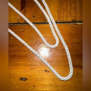 GRANDMAS JEWELRY. WHITE STACKABLE NECKLACE. MUST BE BUNDLED